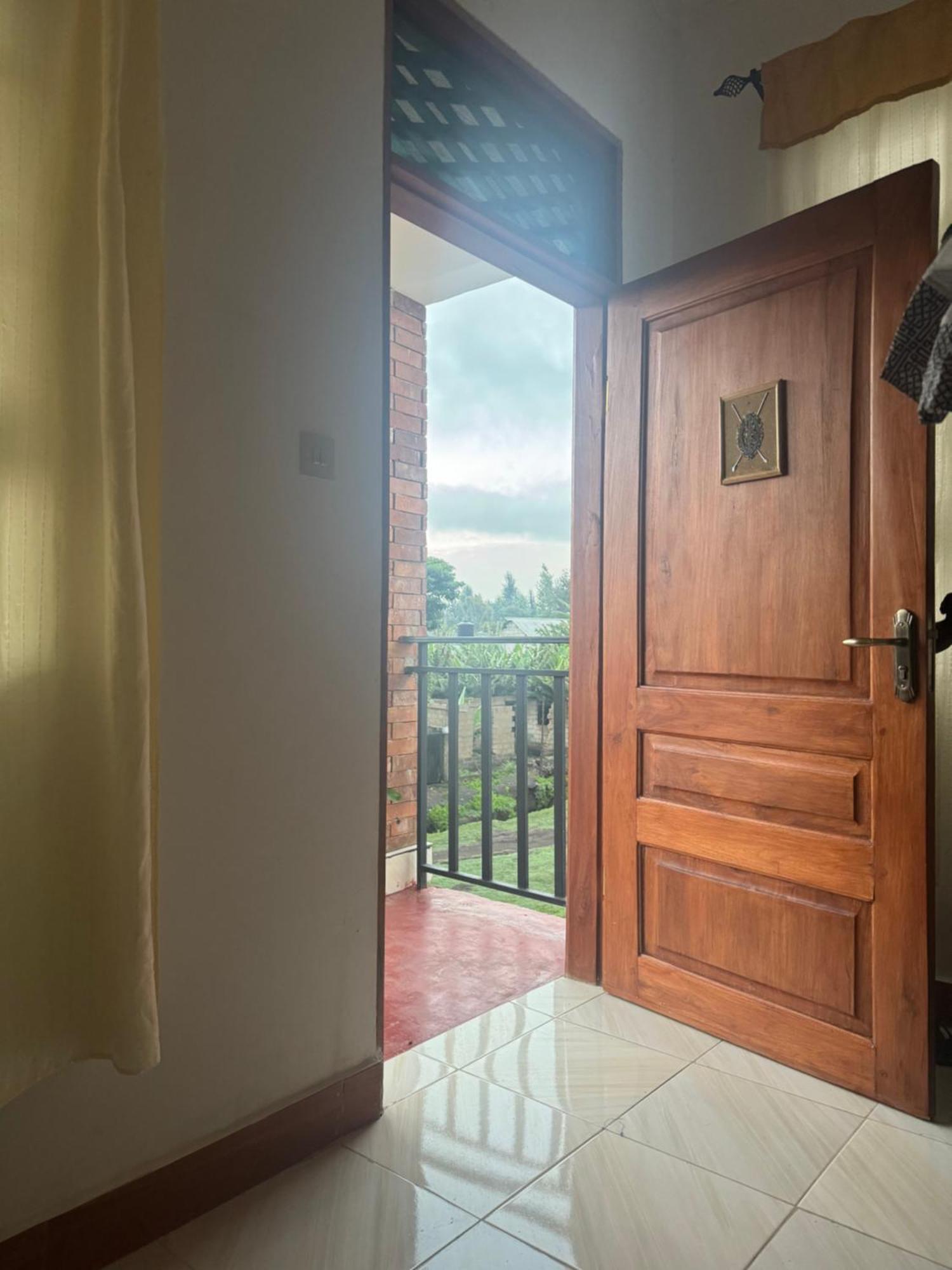 Seven Seven B&B Arusha Luaran gambar